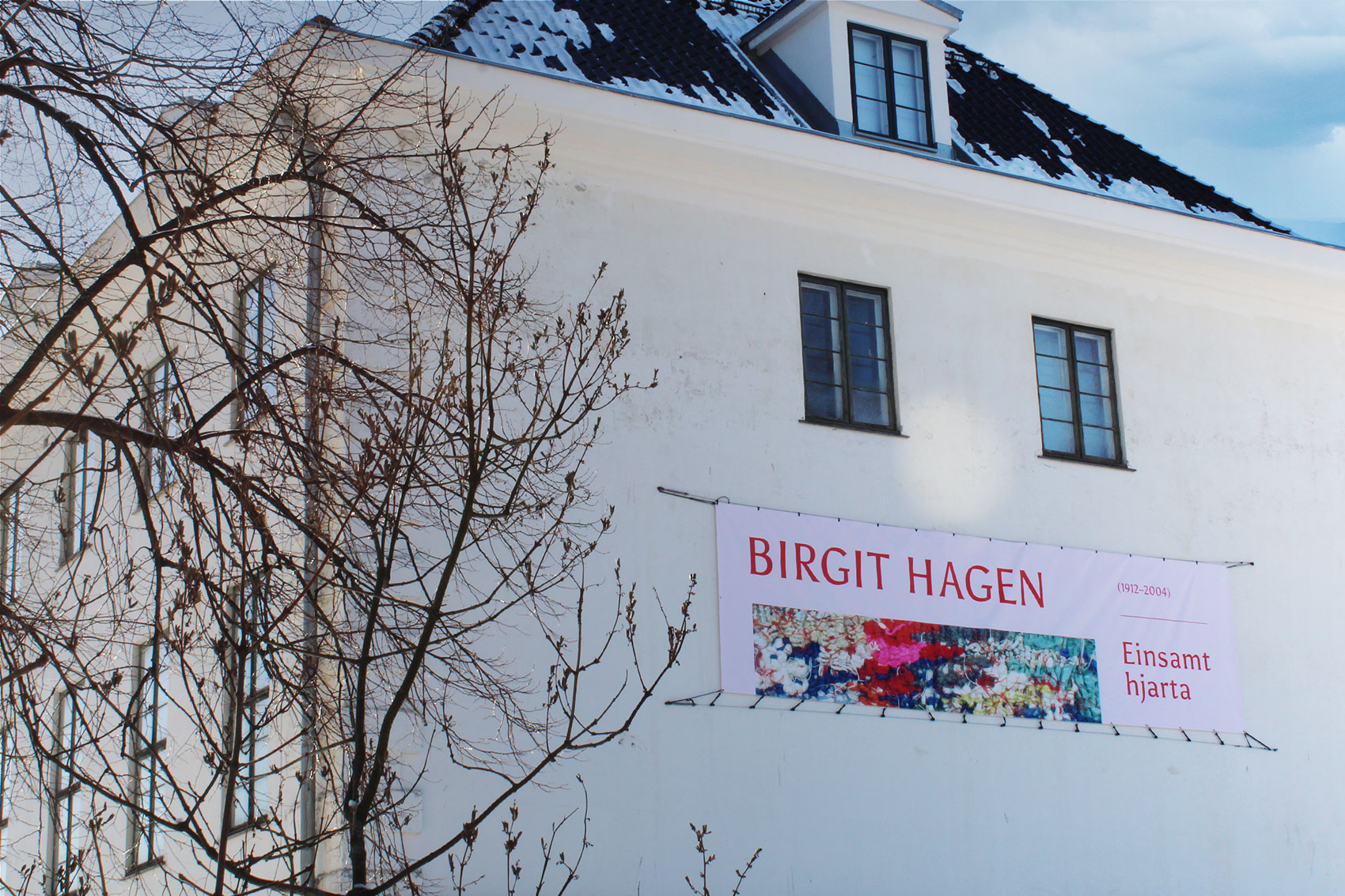 Visual identity for Birgit Hagen's exhibition - banner on museum's facade